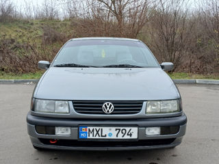 Volkswagen Passat foto 7