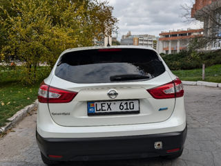 Nissan Qashqai foto 3