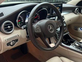 Mercedes C-Class foto 7