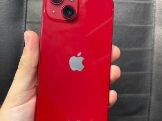 iphone 13 red foto 7
