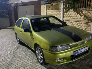 Nissan Almera foto 3