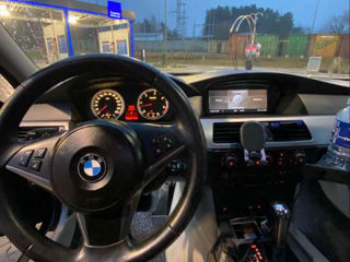 BMW 5 Series foto 6