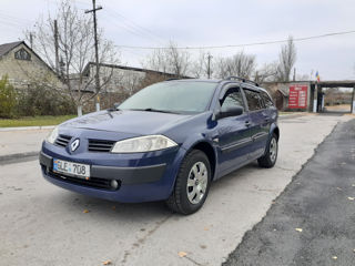 Renault Megane foto 4