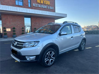 Dacia Sandero Stepway foto 2