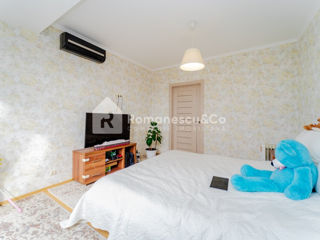 Apartament cu 2 camere, 78 m², Botanica, Chișinău foto 11