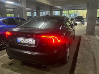 Volvo S60 foto 8