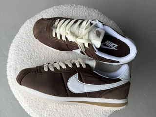 Nike Cortez Brown premium foto 0