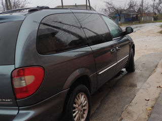 Chrysler Grand Voyager foto 5