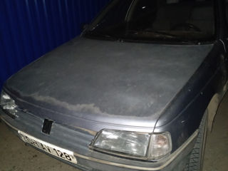 Peugeot 405 foto 1