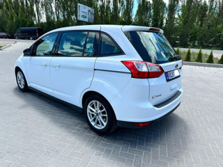 Ford Grand C-MAX foto 7