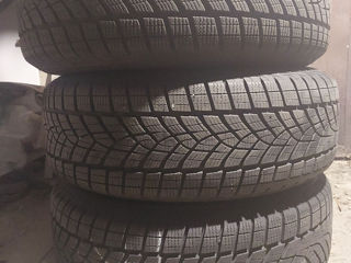 Goodyear UltraGrip Performance + SUV 225/60 R18 foto 3