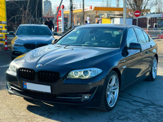 BMW 5 Series foto 1