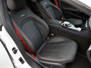 Mercedes CLS-Class foto 2