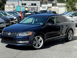 Volkswagen Passat foto 4