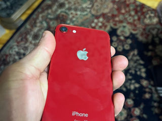 Vind Iphone 8  in stare foarte buna lucreaza tot idial foto 3