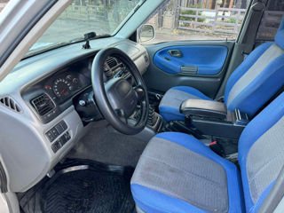 Suzuki Grand Vitara foto 10