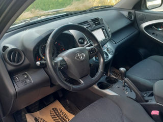 Toyota Rav 4 foto 7