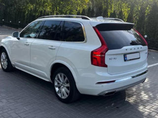 Volvo XC90 foto 3