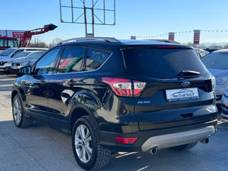 Ford Kuga foto 6