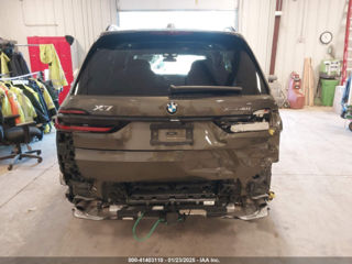 BMW X7 foto 16