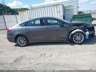 Ford Fusion foto 6