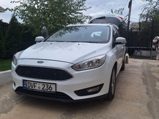 Ford Focus foto 1