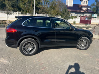 Porsche Cayenne foto 4