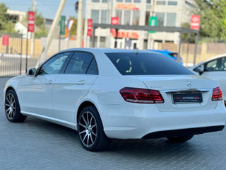 Mercedes E-Class foto 3