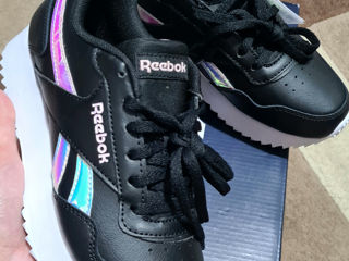 Adidași noi originali