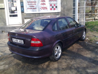 Opel Vectra foto 2