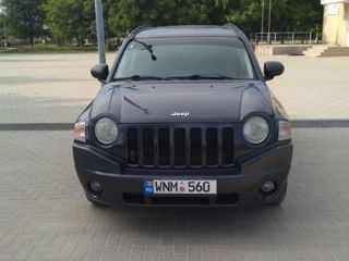 Jeep Compass foto 2