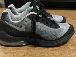 Nike air max invigor