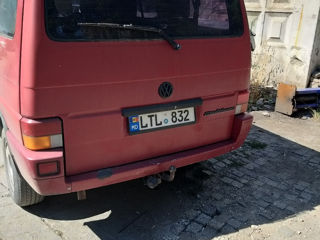 Volkswagen Multivan foto 2