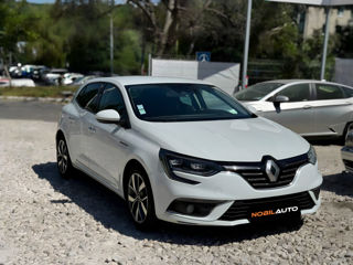 Renault Megane foto 2