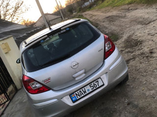 Opel Corsa foto 3