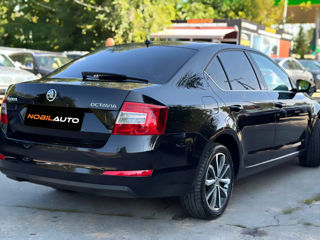 Skoda Octavia foto 4