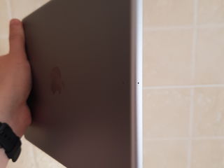 Продам iPad 9.7" 2017 32 GB Wi-Fi foto 4