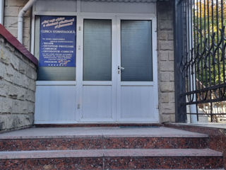 Oficii in Centru, 150m2, strada Vlaicu Parcalab intersectie Stefan cel Mare