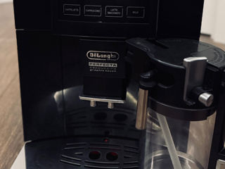 Espressor automat DeLonghi Perfecta Cappuccino, Graphic Touch, 1350W, 15 bari foto 3