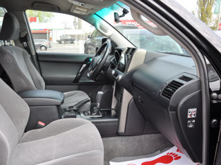 Toyota Land Cruiser Prado foto 9