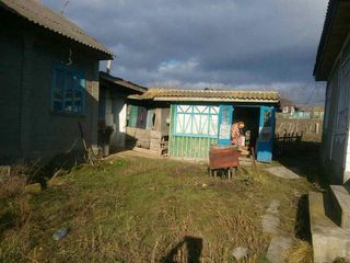 Se vinde casa in satul Dusmani!!! foto 1
