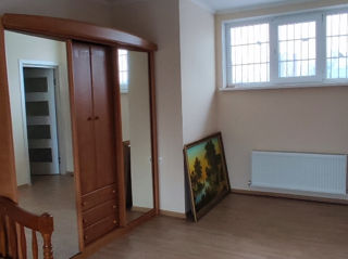 Apartament cu 2 camere, 49 m², Centru, Chișinău foto 4