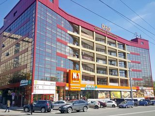 Chirie oficiu, Rîșcani, str. Alecu Russo, 40 m2, et. 4/6, euroreparație! foto 1