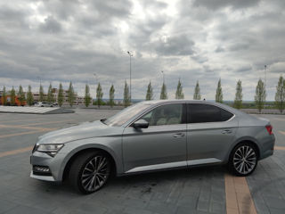 Skoda Superb foto 4