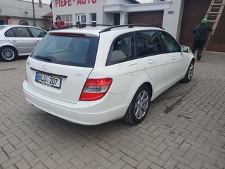 Mercedes C Class foto 4