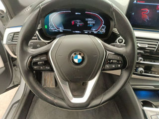 BMW 5 Series foto 9