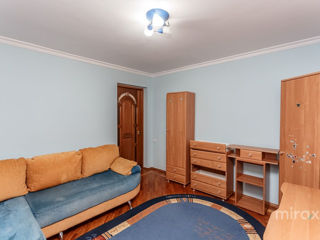 Apartament cu 3 camere, 100 m², Buiucani, Chișinău foto 8