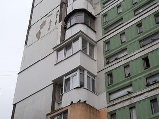 Балконы. Расширение балконов в старых домах, металлоконструкции, расширение, кладка, остекление окна foto 9