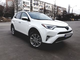 Toyota Rav 4 foto 1