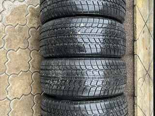 255/45 R18 foto 1